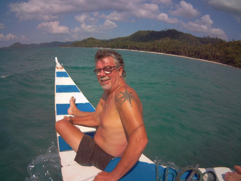 This is why I started the thetravellingpara.com website.