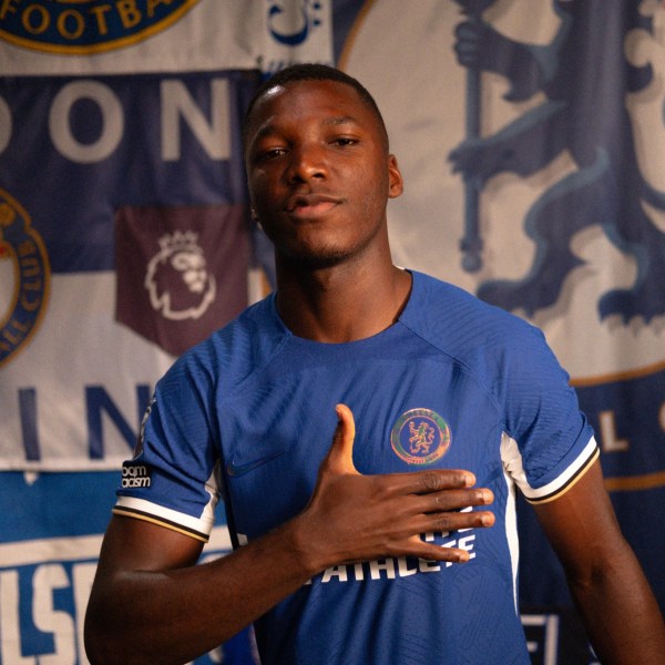 Xabi Alonso has beautiful Moises Caicedo injury news for Chelsea fans