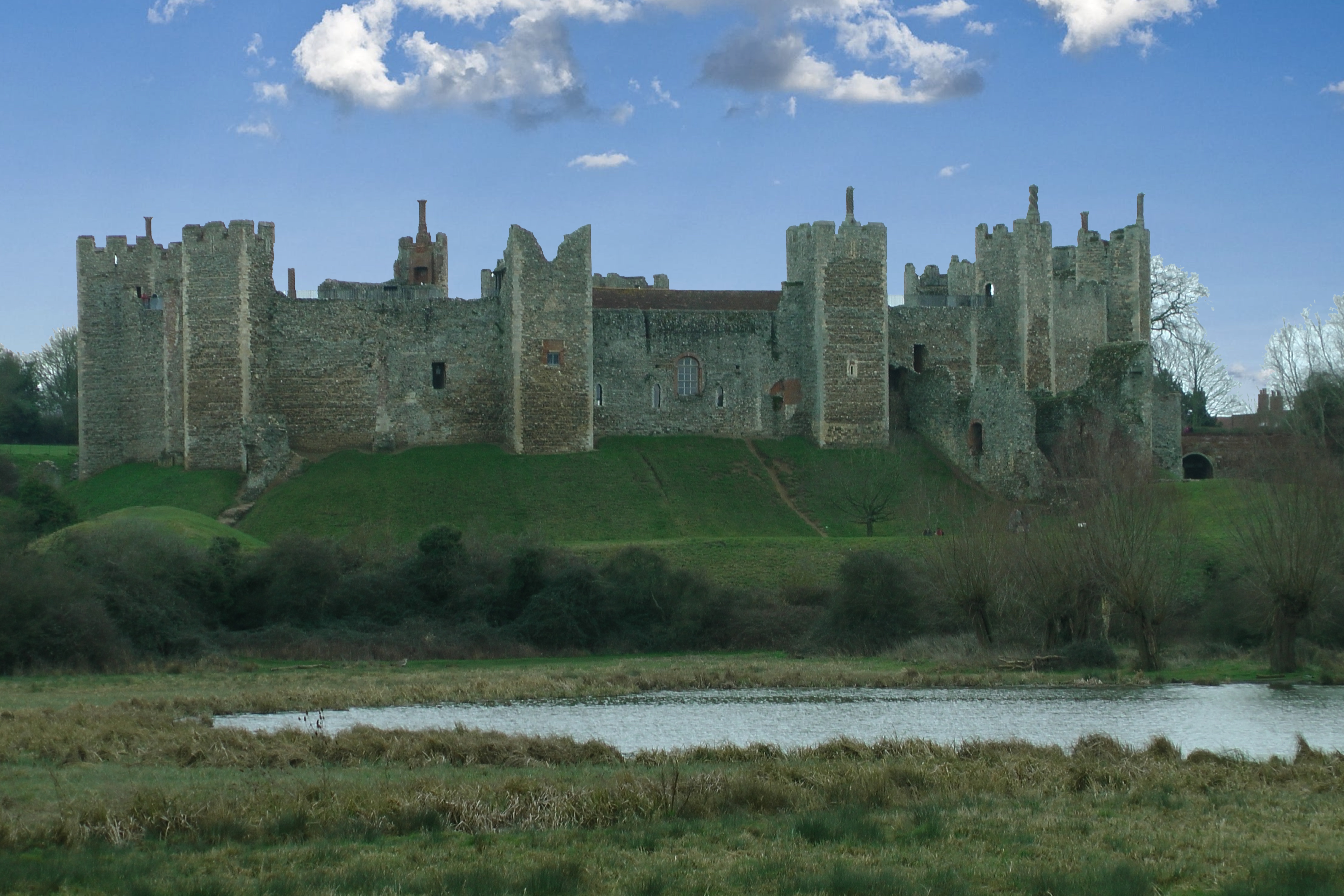 Framlingham Castle: view from across the mere.