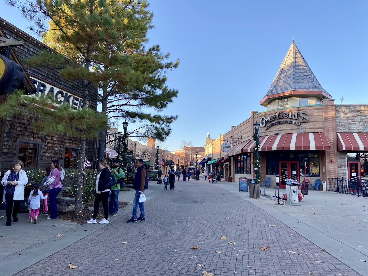 A look at the Branson Landing main street.