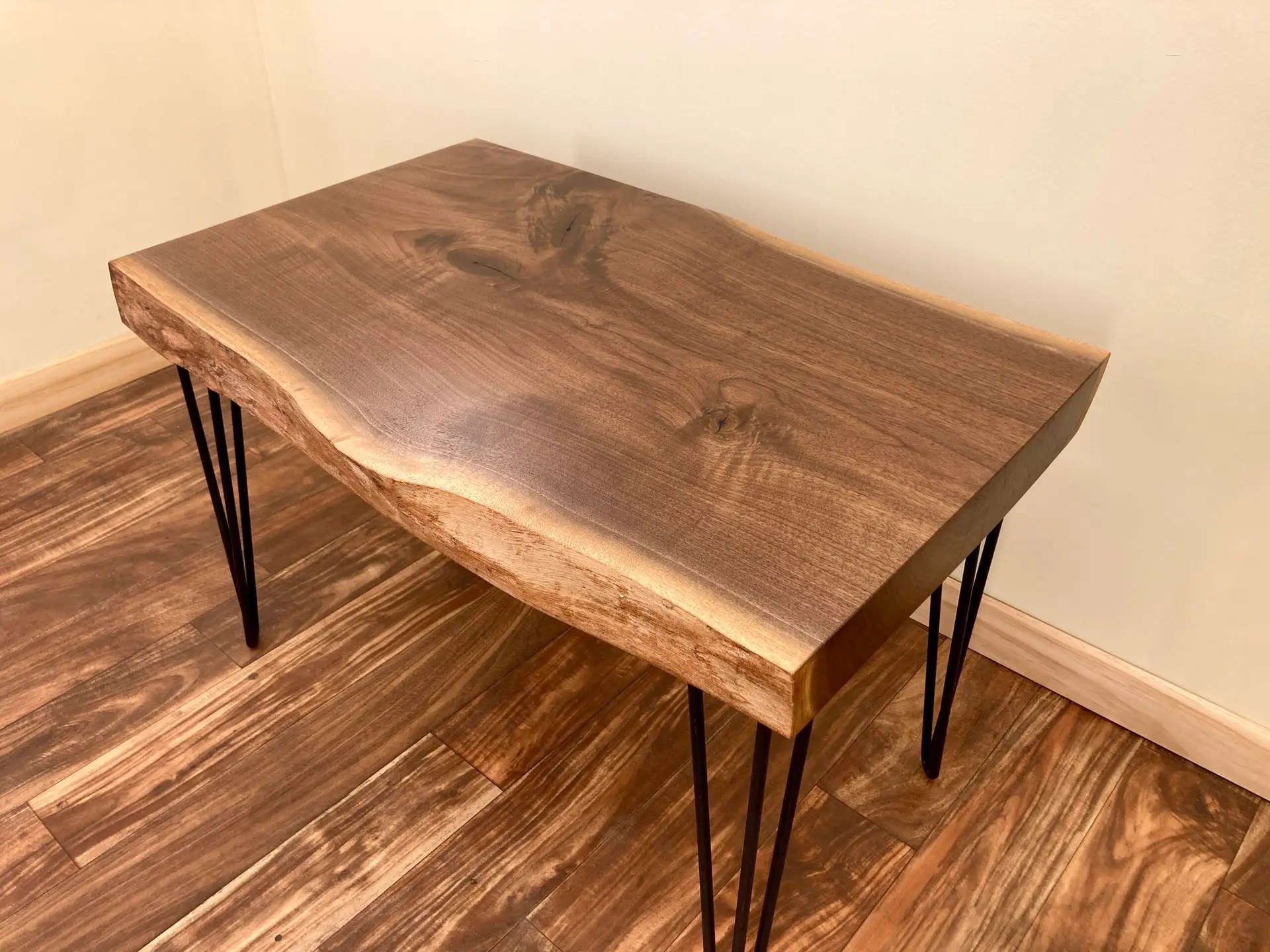 Walnut Table - 32"x21" - Coffee Table - Double Live Edge