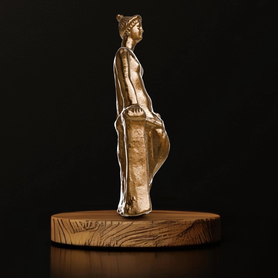 Leaning Lady Figurine - Museum Replica