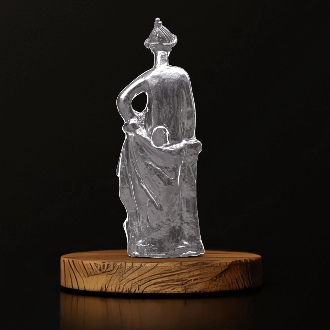 Leaning Lady Figurine - Museum Replica