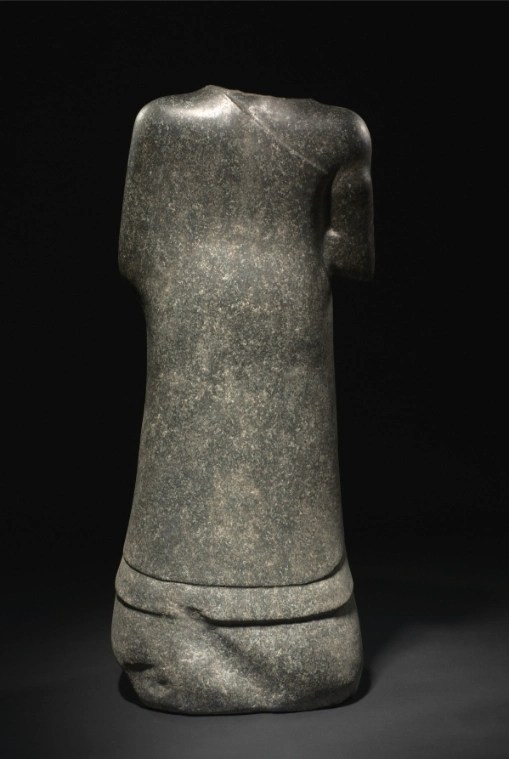 Statue of Gudea, backside view
