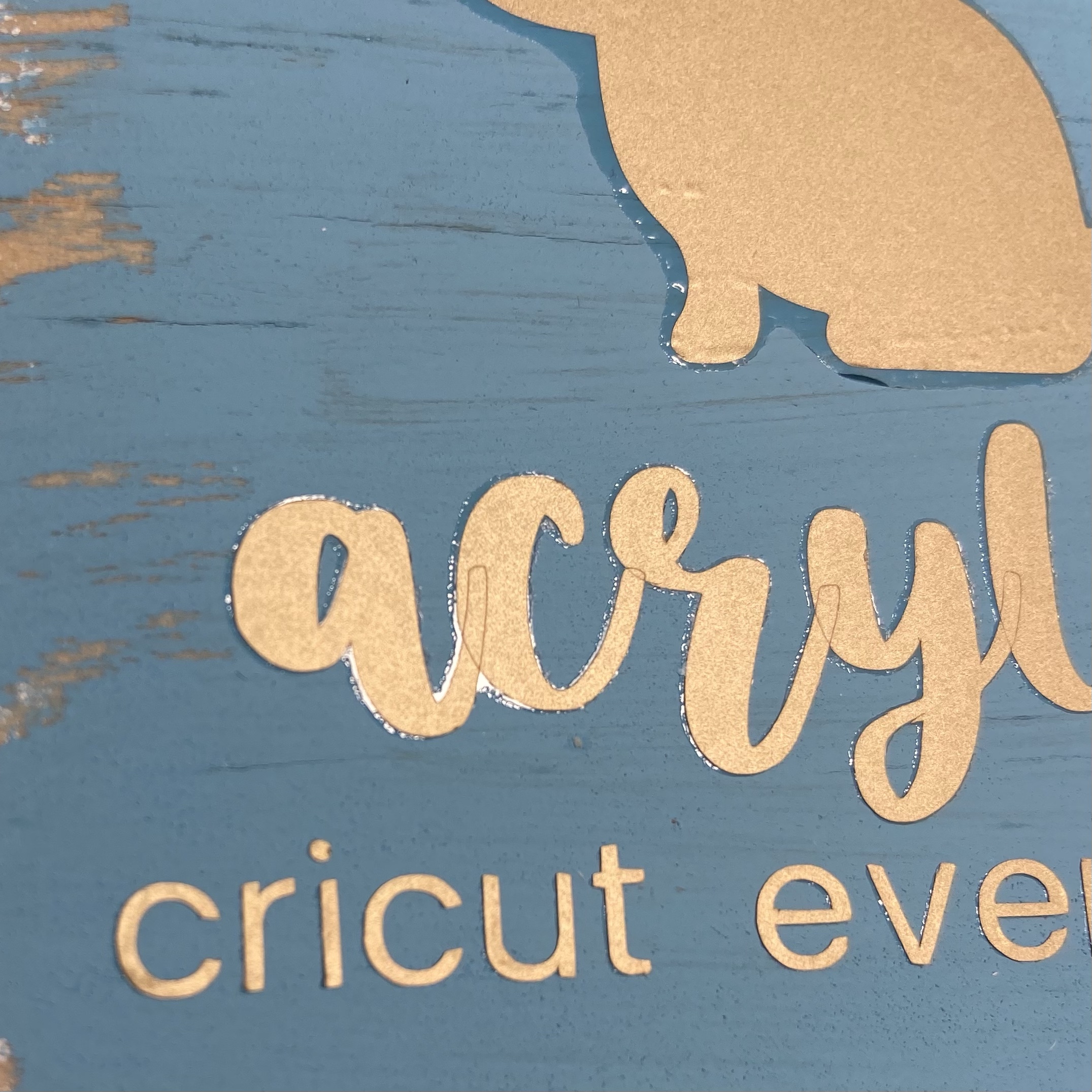 The Ultimate Guide Ironing Vinyl Onto Wood (2023)