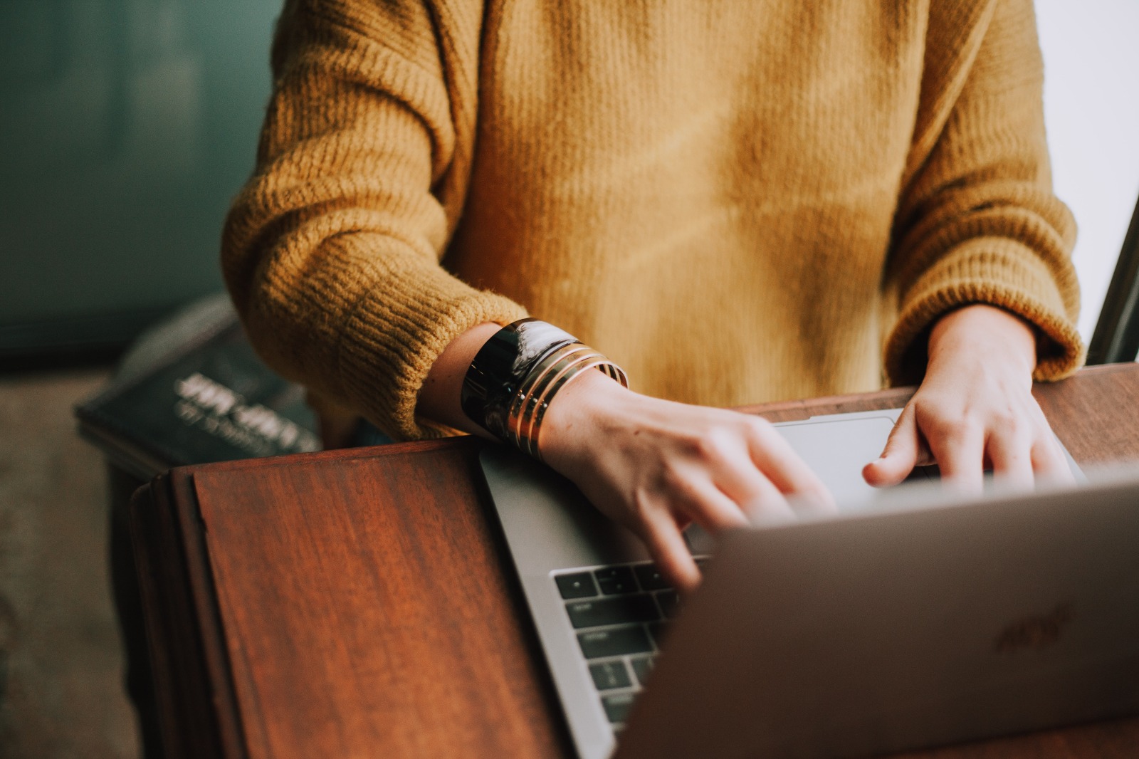 get paid to read emails