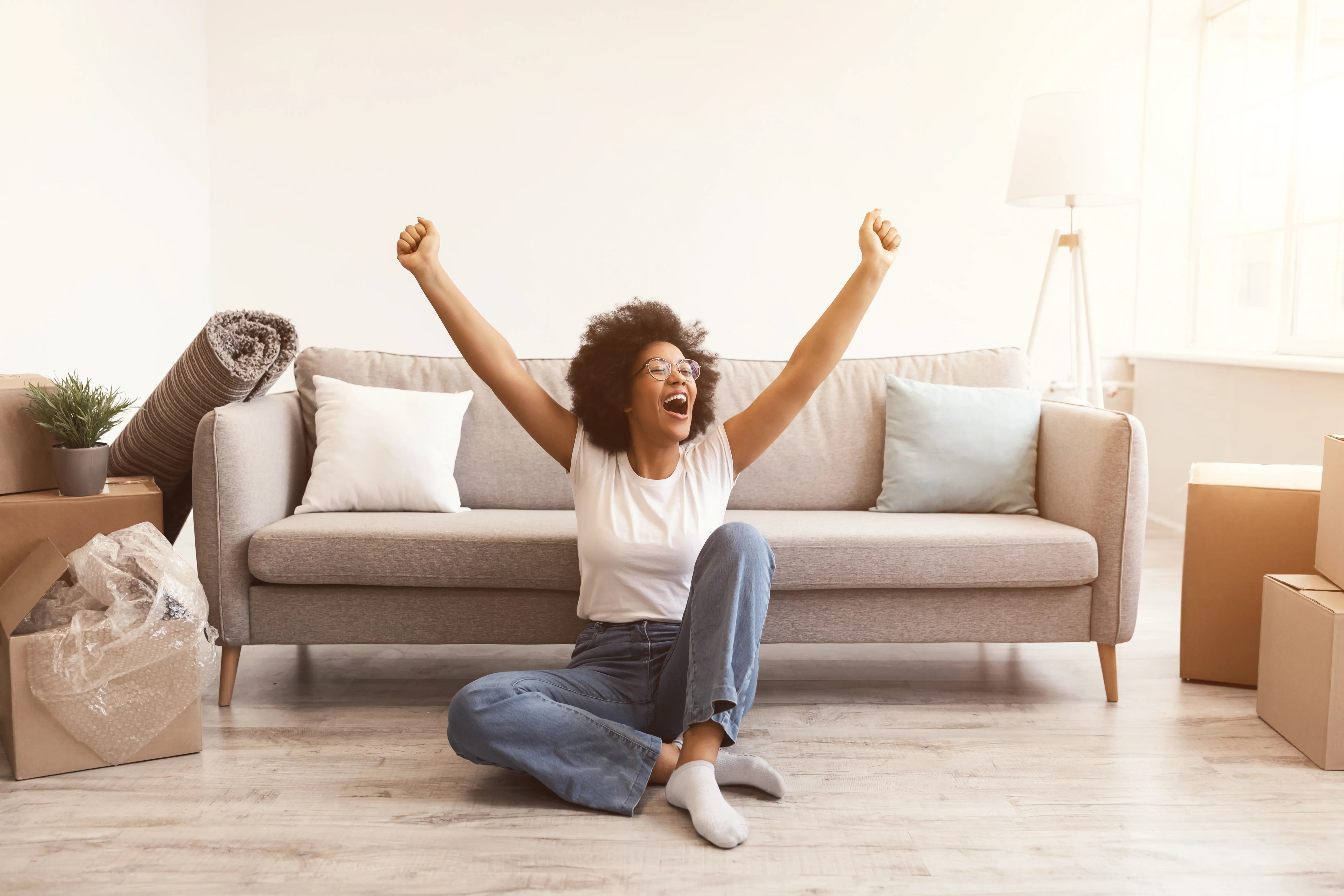 Read more about the article Top 7 Tips for Women Home Buyers: Real People Helping Real People