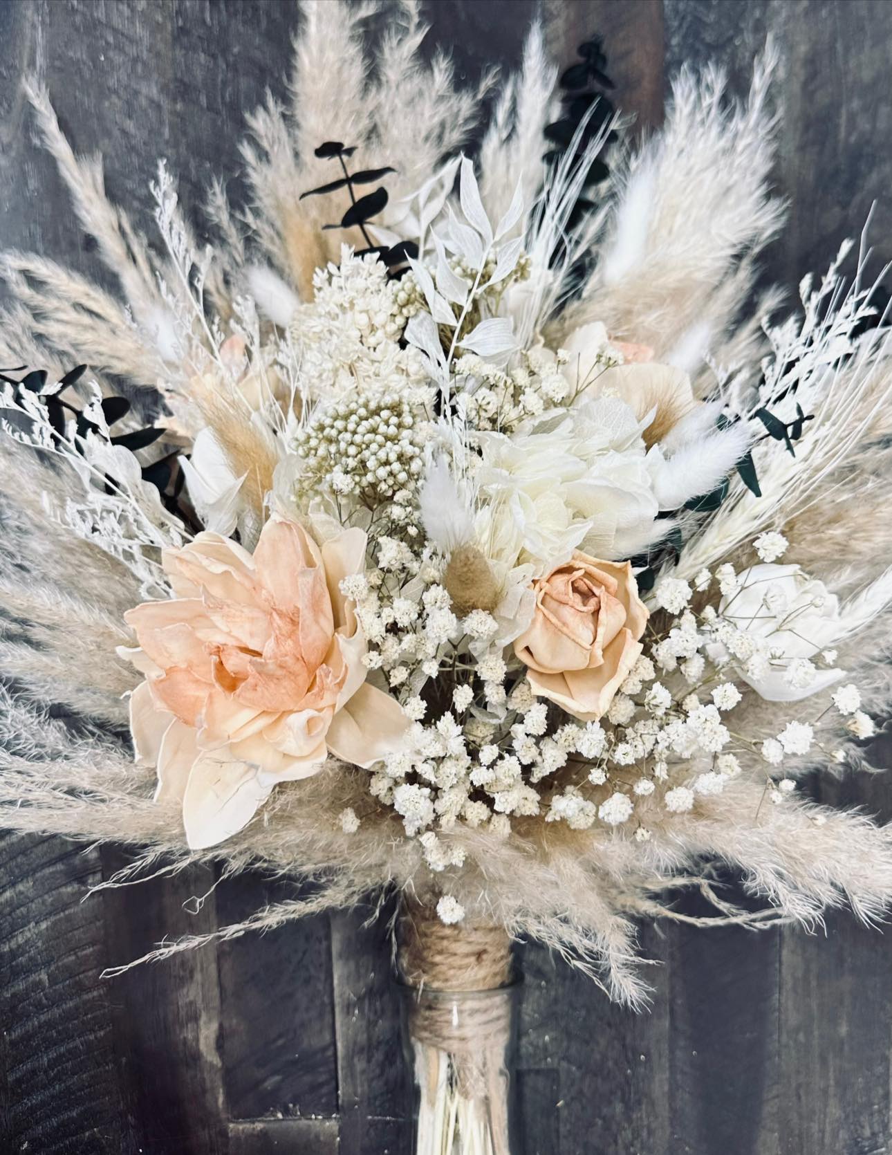 Elegant sola wooden flowers arrangement