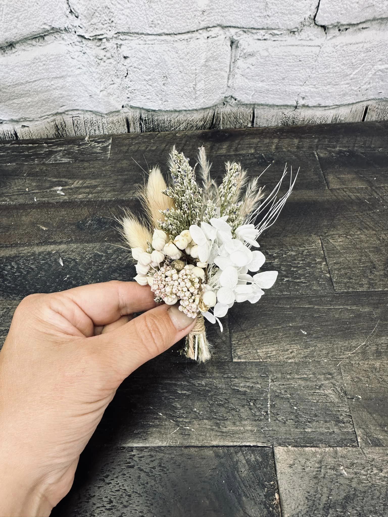 Stunning blue flowers arrangement, featuring sola wooden blooms