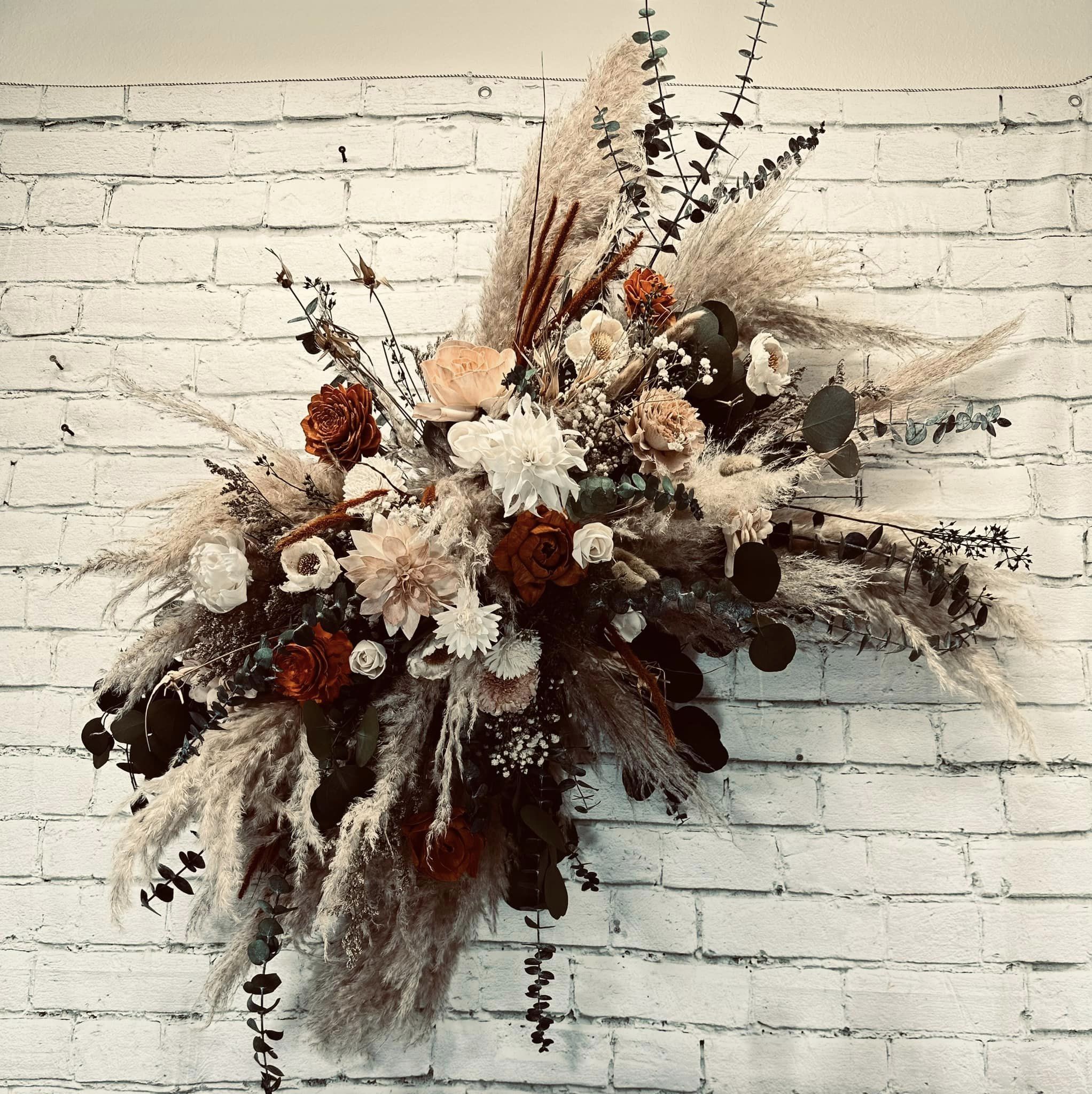 Elegant sola wooden flowers arrangement