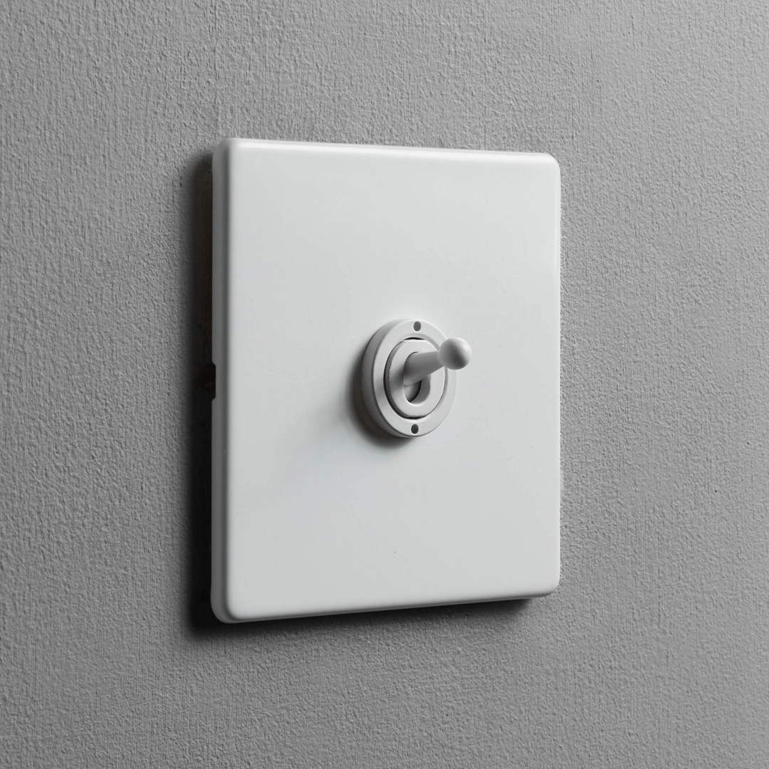 Concealed White 1 Gang 2 Way Toggle Switch