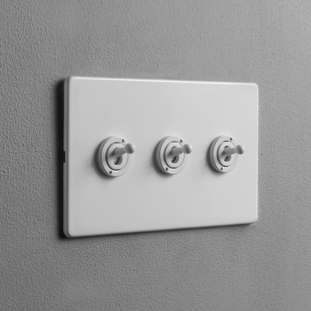 Concealed White 3 Gang 2 Way Toggle Switch