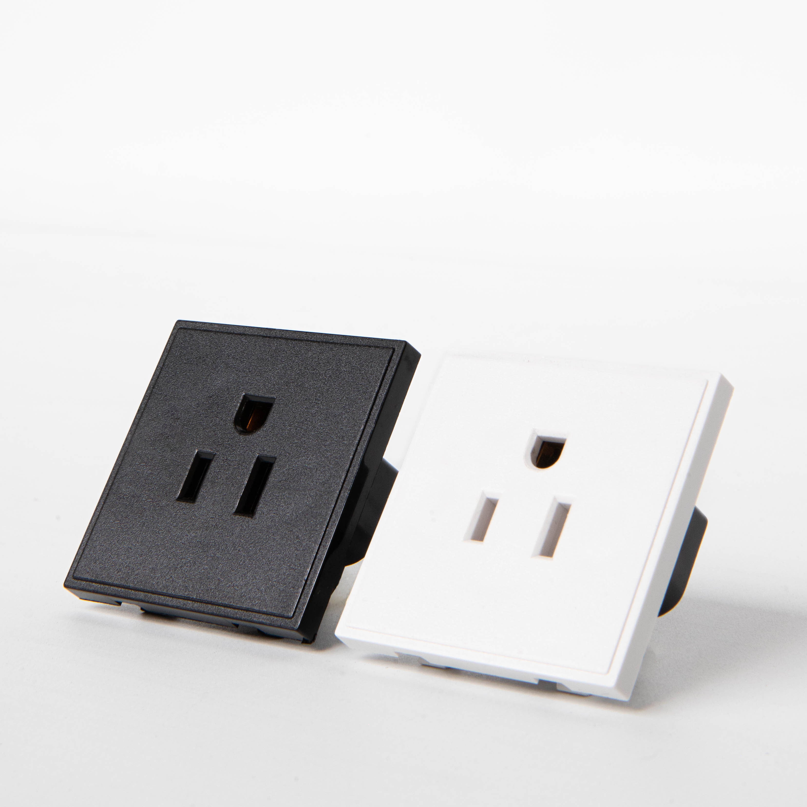 15A 12.5V US Socket Module