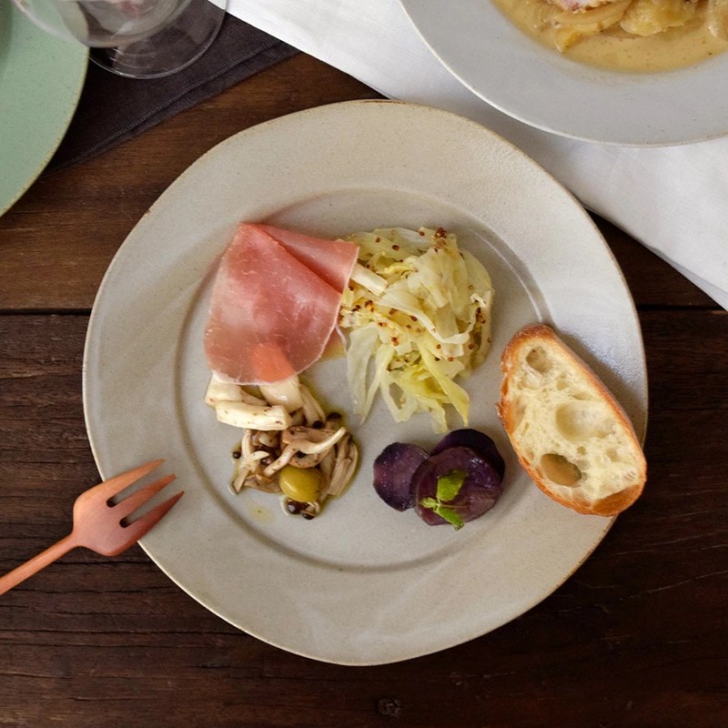 リムプレート 23cm 赤土 コリーヌ プレート 大皿