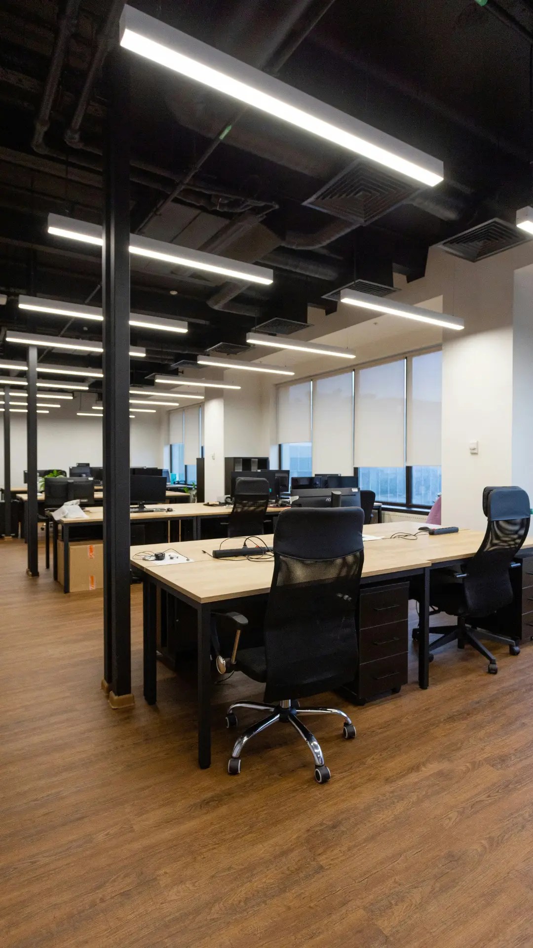 Thin Media - Office