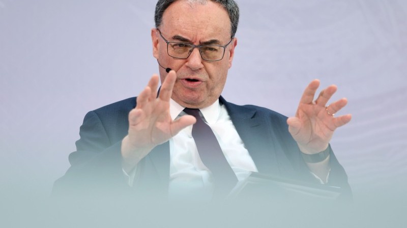 Bank of England Rate Decision: Will They Hold or Hike? (April 2026 Analysis) (2026)