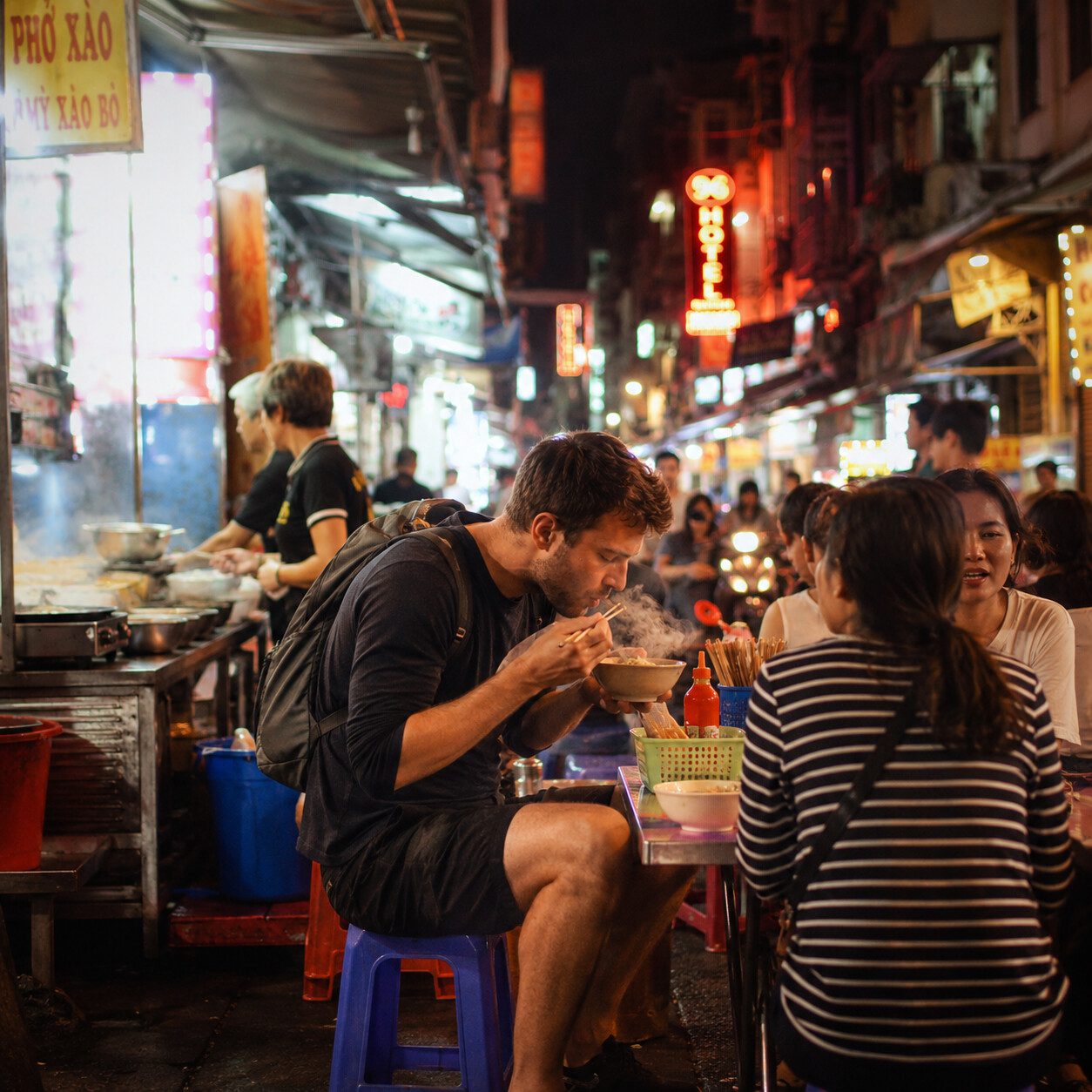 How to Travel Like a Local on a Backpacker’s Budget: Secrets to an Authentic Experience