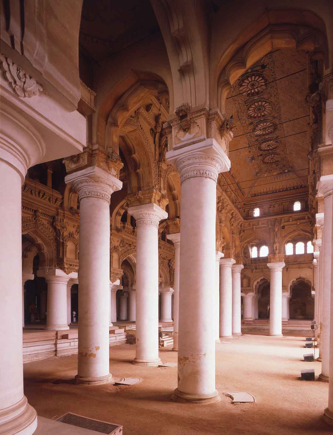 Naik Palace (large format)