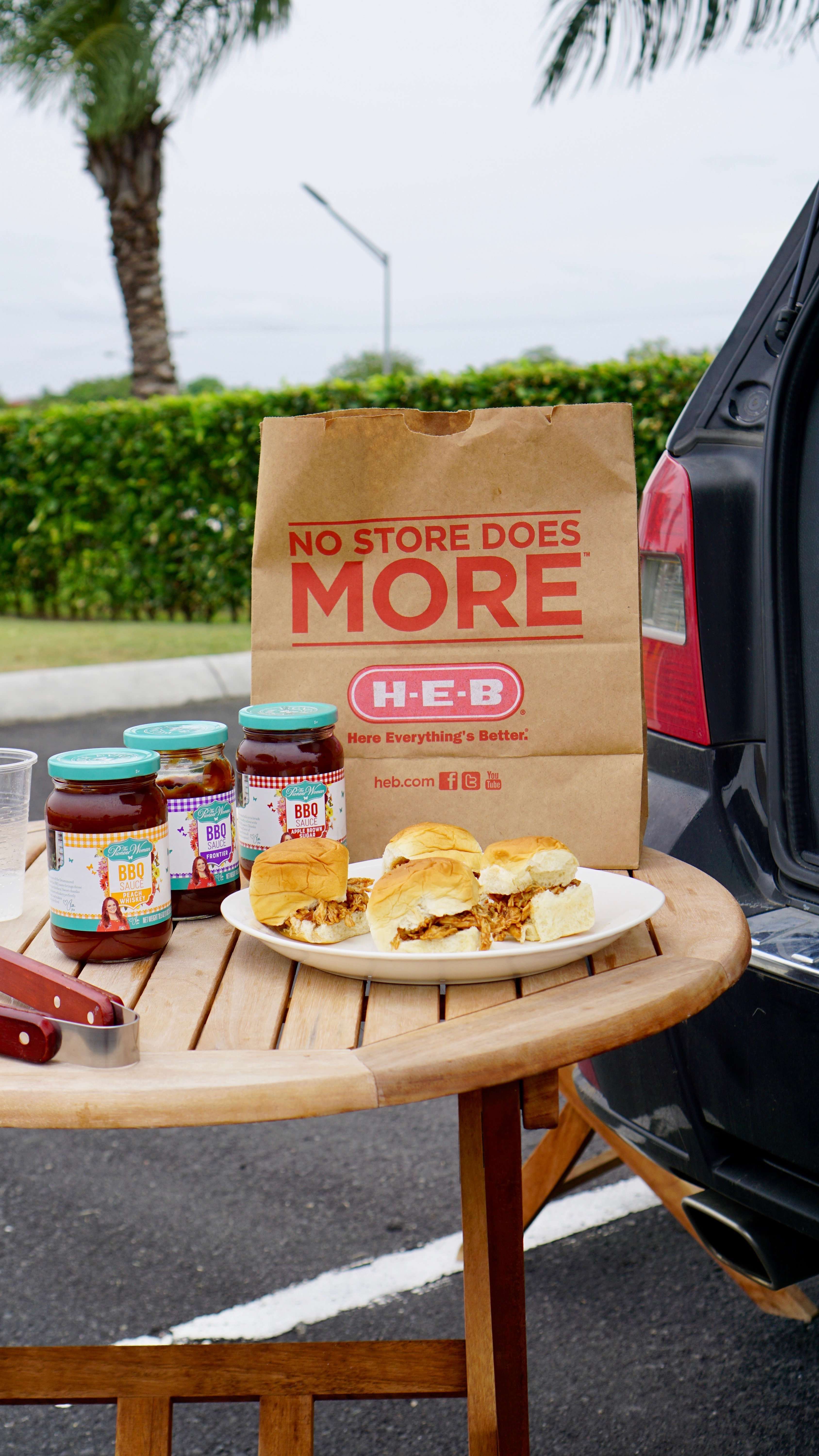 Pioneer Woman BBQ Sauces, Tailgate ideas, tailgating, bbq, bbq sandwiches, bbq meal, bbq chicken, chicken, bbq chicken recipe, recipe