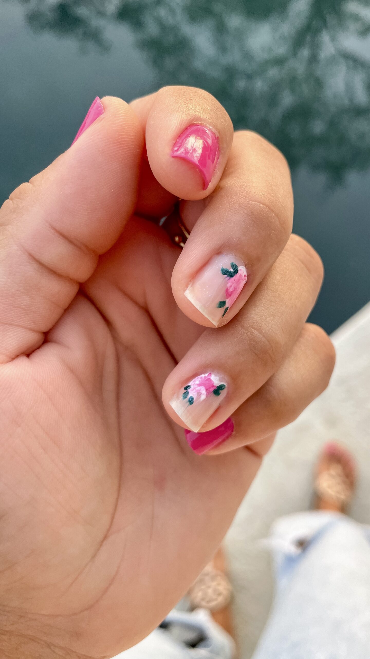 Easy Summer Nails that You Can Paint at Home