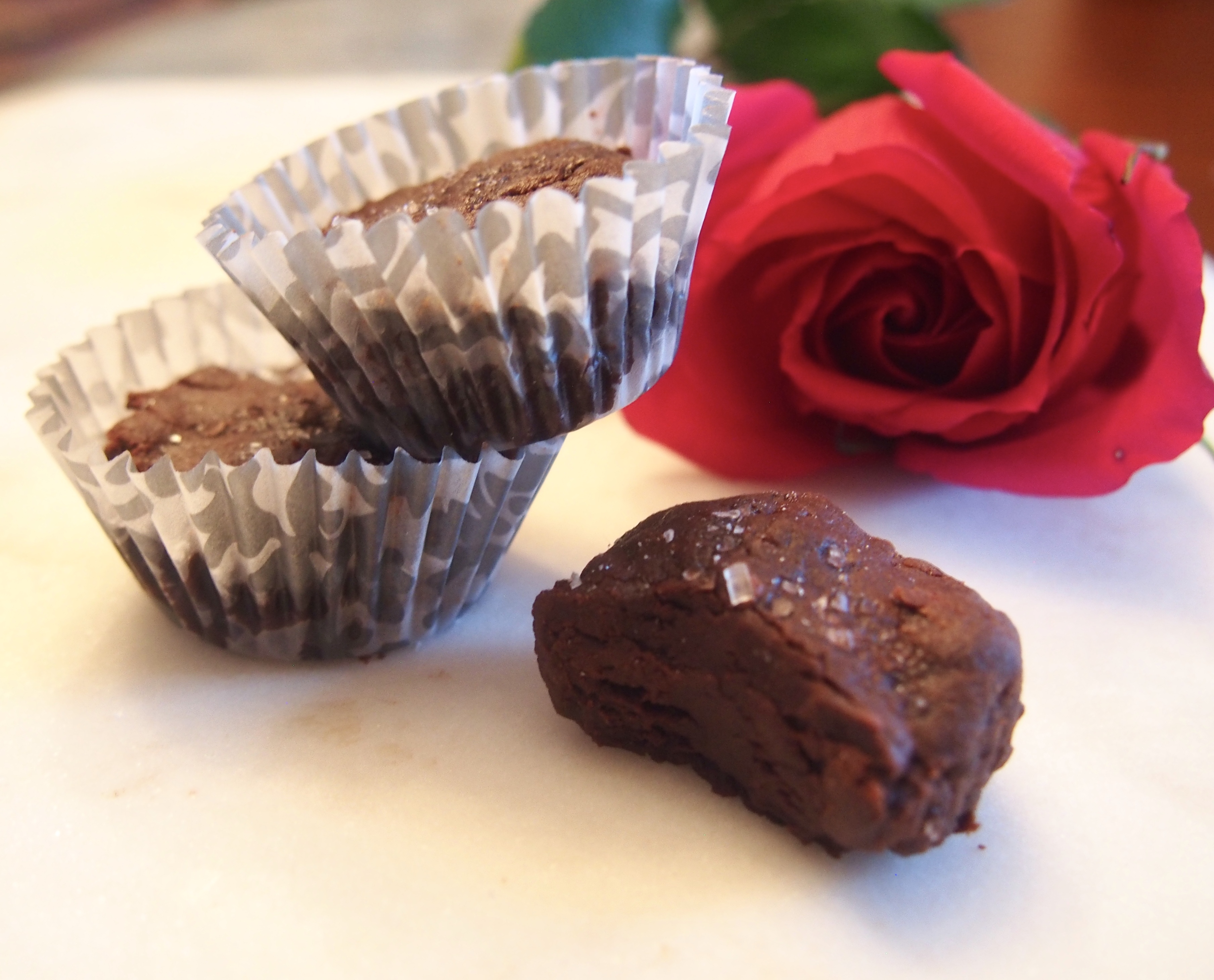 Easy Vegan Salted Chocolate Fudge Bites Sugarfree Recipe this art