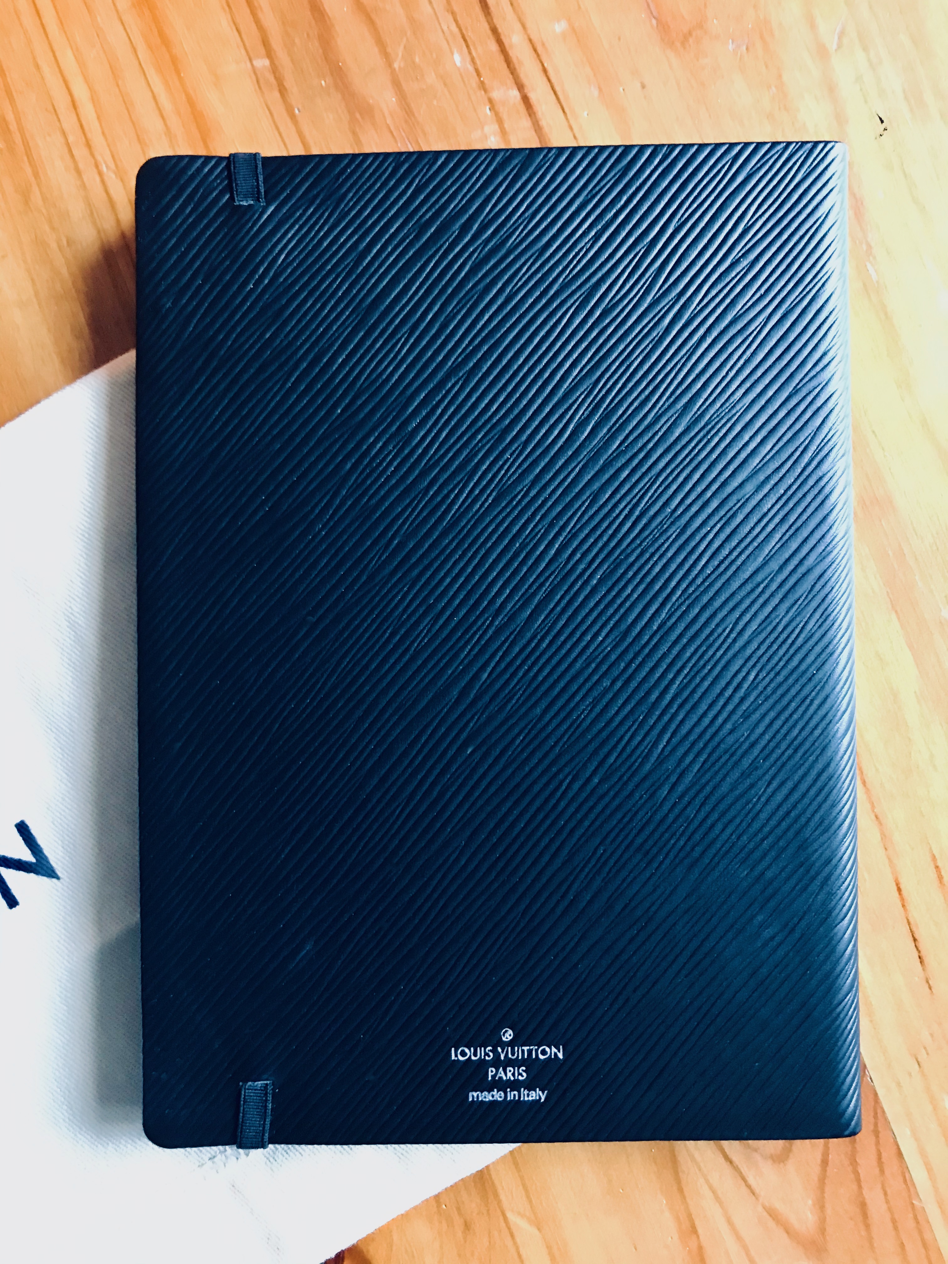 louis vuitton notebook mm