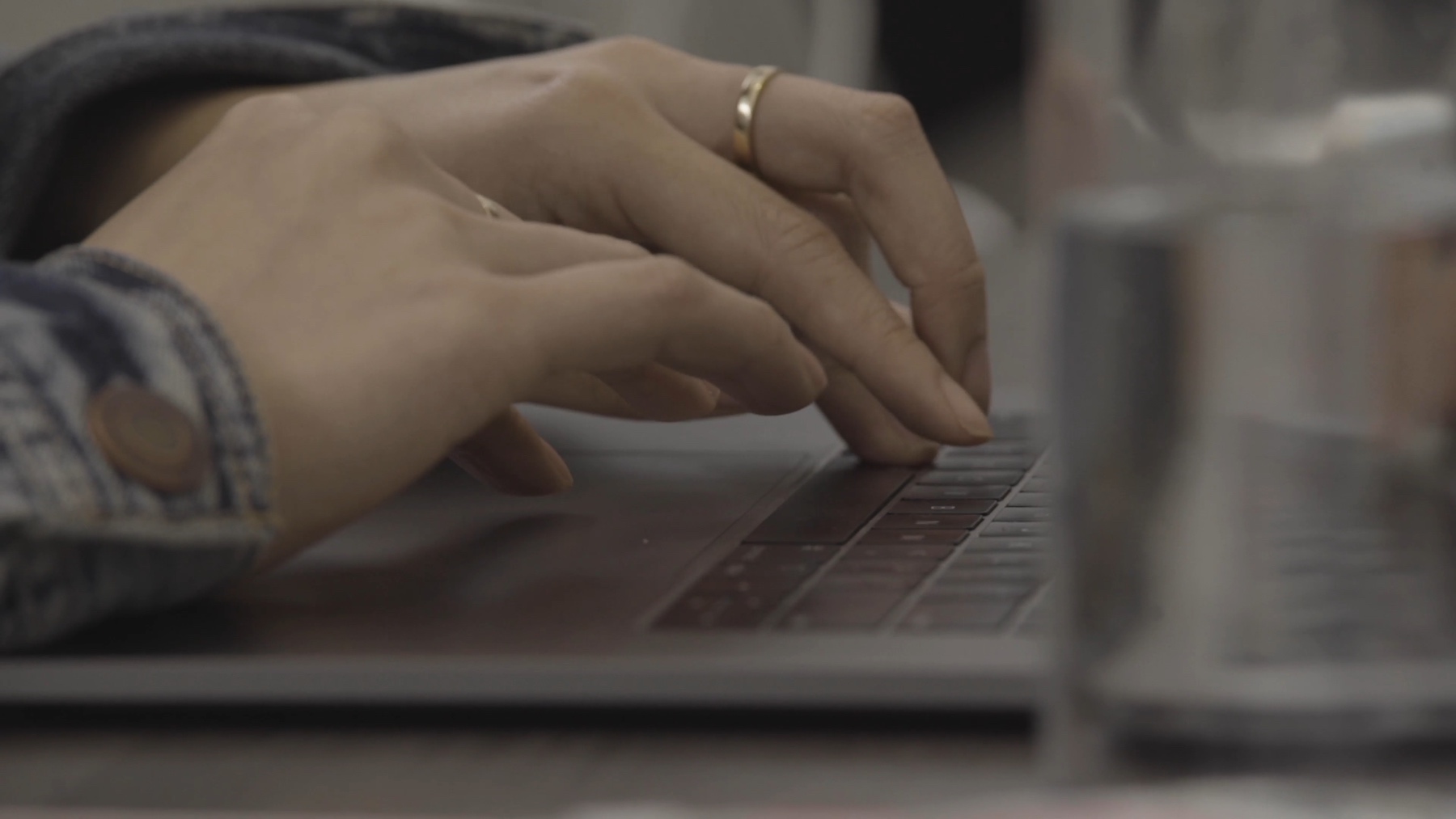 Pattern-SF-Design-Week2-handsWorking