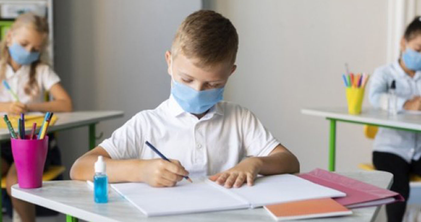 Από αύριο Πέμπτη τα νέα self-test για μαθητές  -Thisisus.gr