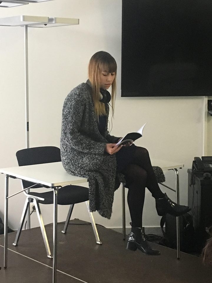 Lisa van Brakel liest "Baseballschläger"