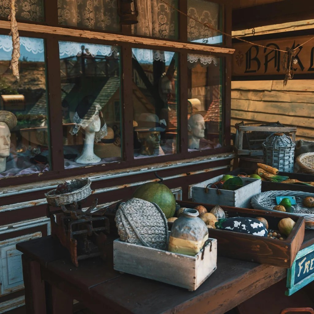 Second-Hand and Pre-loved