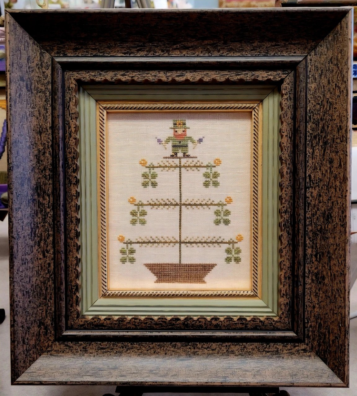 St. Patrick Feather Tree by Thread Milk Design