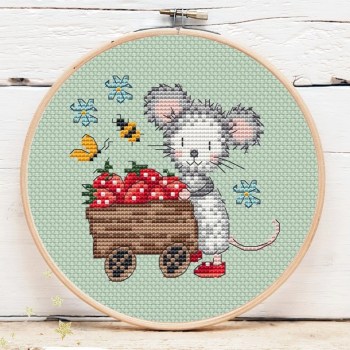 NEEDLEWORK MARKETPLACE: Strawberry Mouse Mini 4 by Artmishka