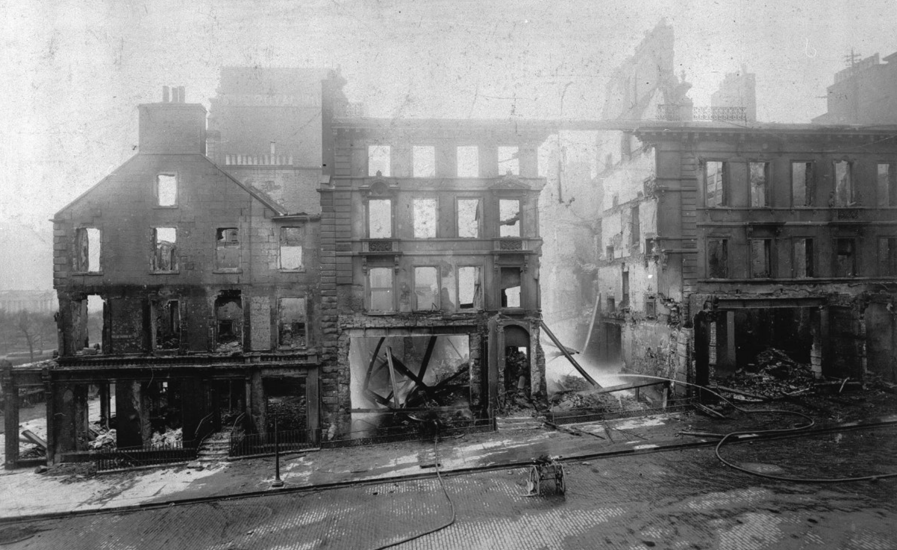 Up in Smoke: the thread about Princes Street’s fiery history