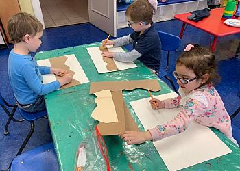 Alexandria Preschool Preschool For 3 Yr Olds Preschool Near Me Three-year-olds love to touch everything around them and delight in praise.