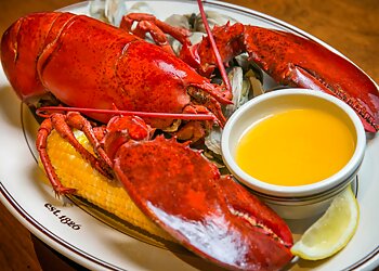 Aquapazza oyster bar and italian kitchen, modern italian dining on the freedom trail in boston's historic north end. 3 Best Seafood Restaurants In Boston Ma Expert Recommendations