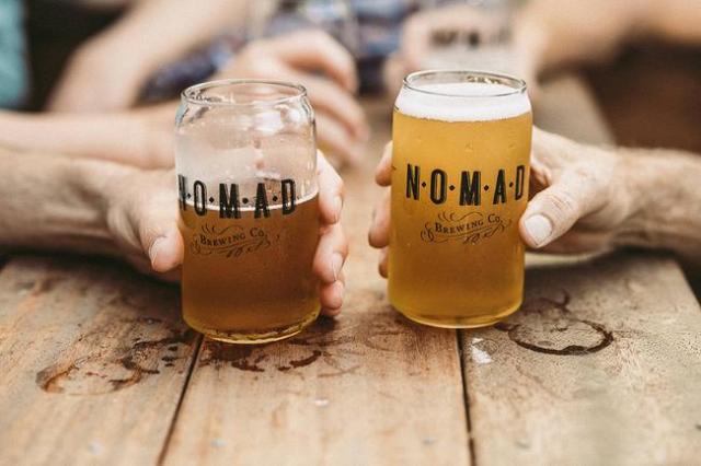 A group of beer glasses

Description automatically generated with low confidence