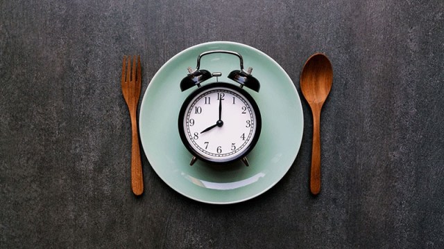 Time To Eat: The New Science Of How When We Eat Affects Health, Weight, And Aging