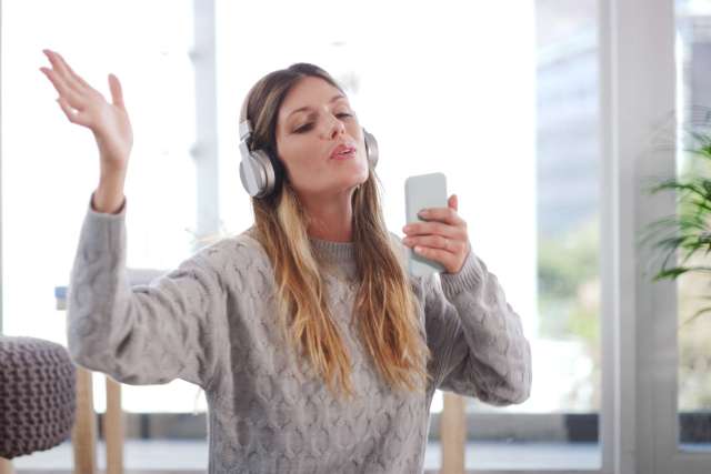 How Google&#39;s Hum to Search Feature Works