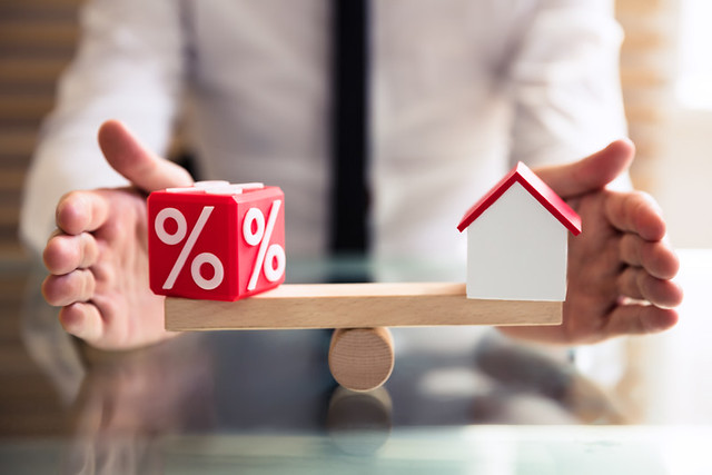 How to save on your mortgage when interest rates rise - Lendi