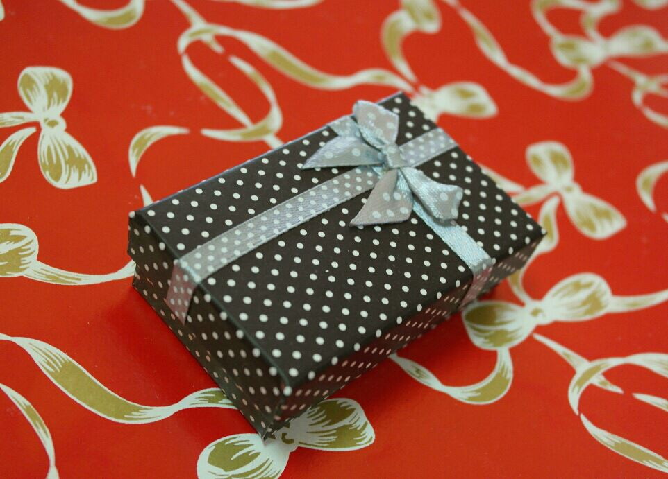 Oooo pressies!