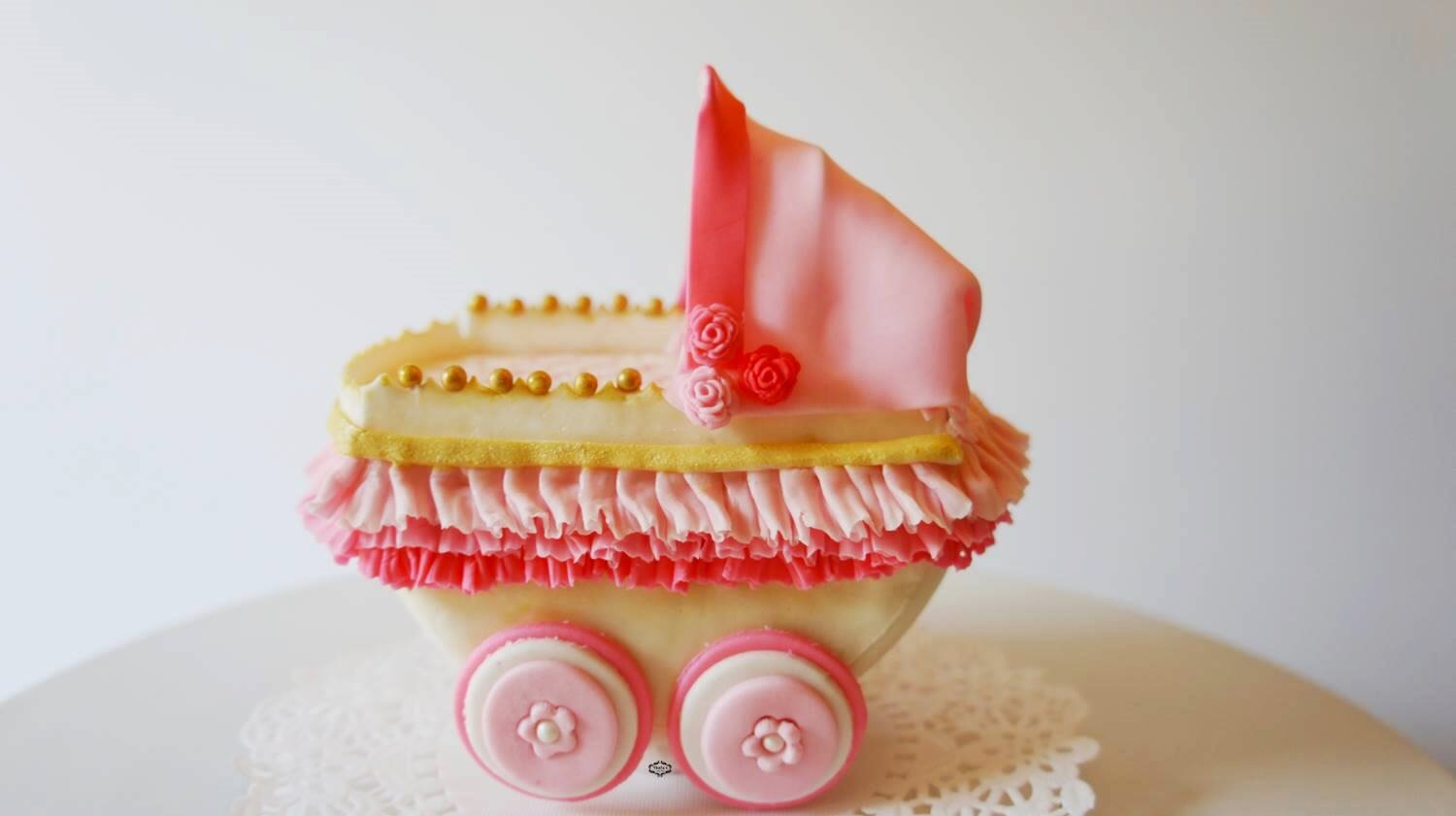 how to make a baby carriage cake