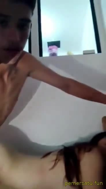 P34 Vivian Dan Rekaman Ngentot Sama Pacar