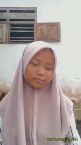 P26 Zahra ABG 18yo Jilbab Imut Mulus Memek Item Pemersatu Fun
