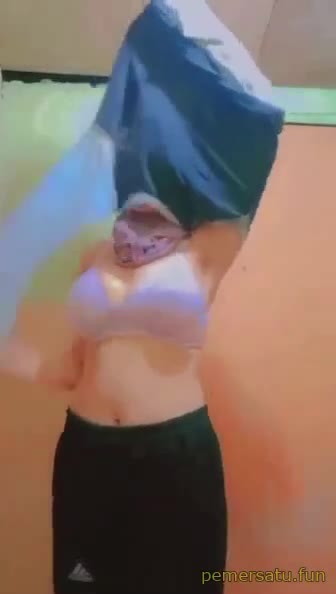 P2 Maisarah Abg 18yo Pemersatu Fun