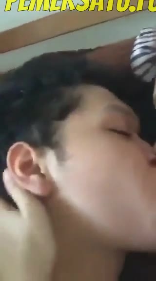 Video Viral Terbaru Koleksi Alliah Keith PEMERSATUDOTFUN