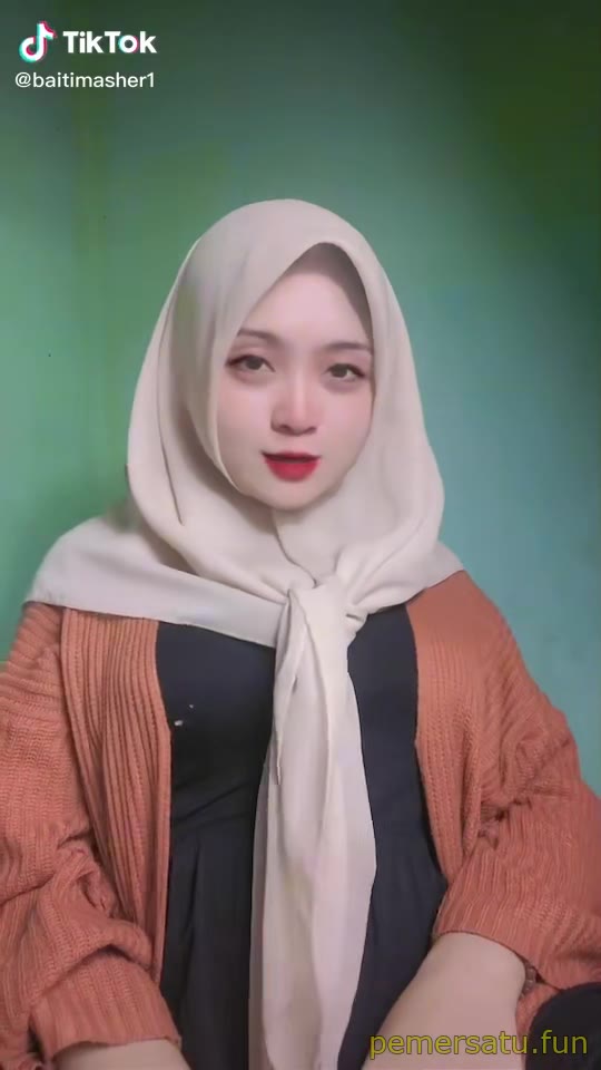 P5 Mom Biti Jilbab Private Content
