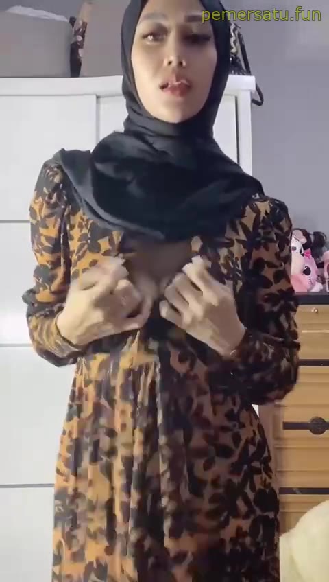 P2 Miss Gavriena Astaris Eksib Abg 18yo