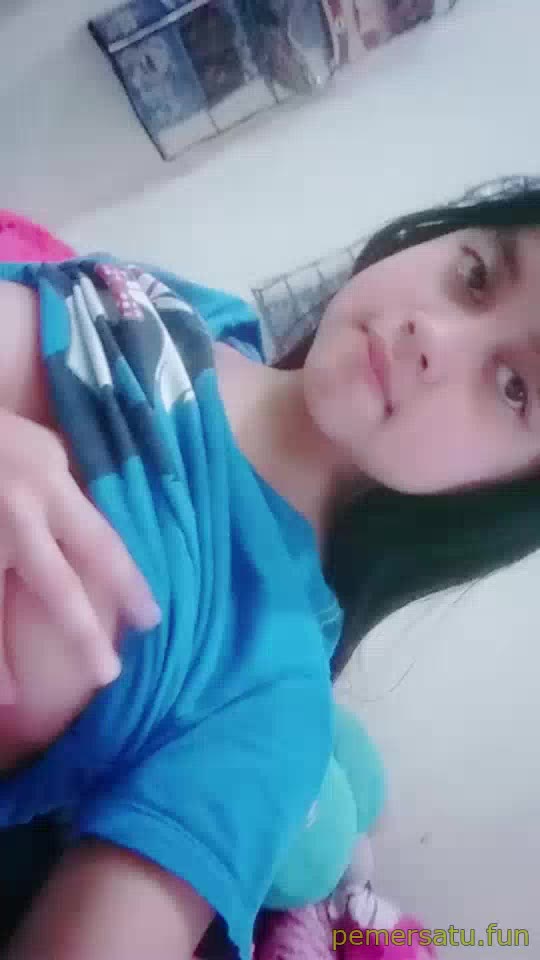 P7 Abg 18yo Toket Ranum Memek Sempit Colmek