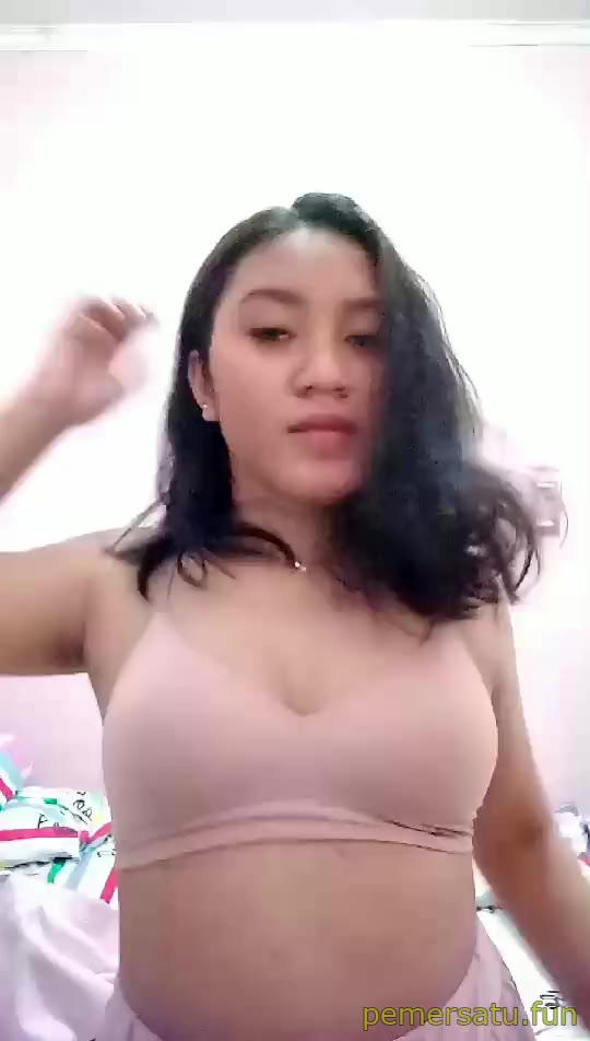 Tete Bokep Indo-Rara Beraniin Buat Pamer