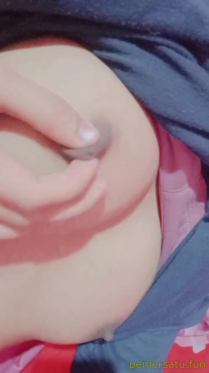 P31 Shella Imut 18yo Memek Mulus Sempit